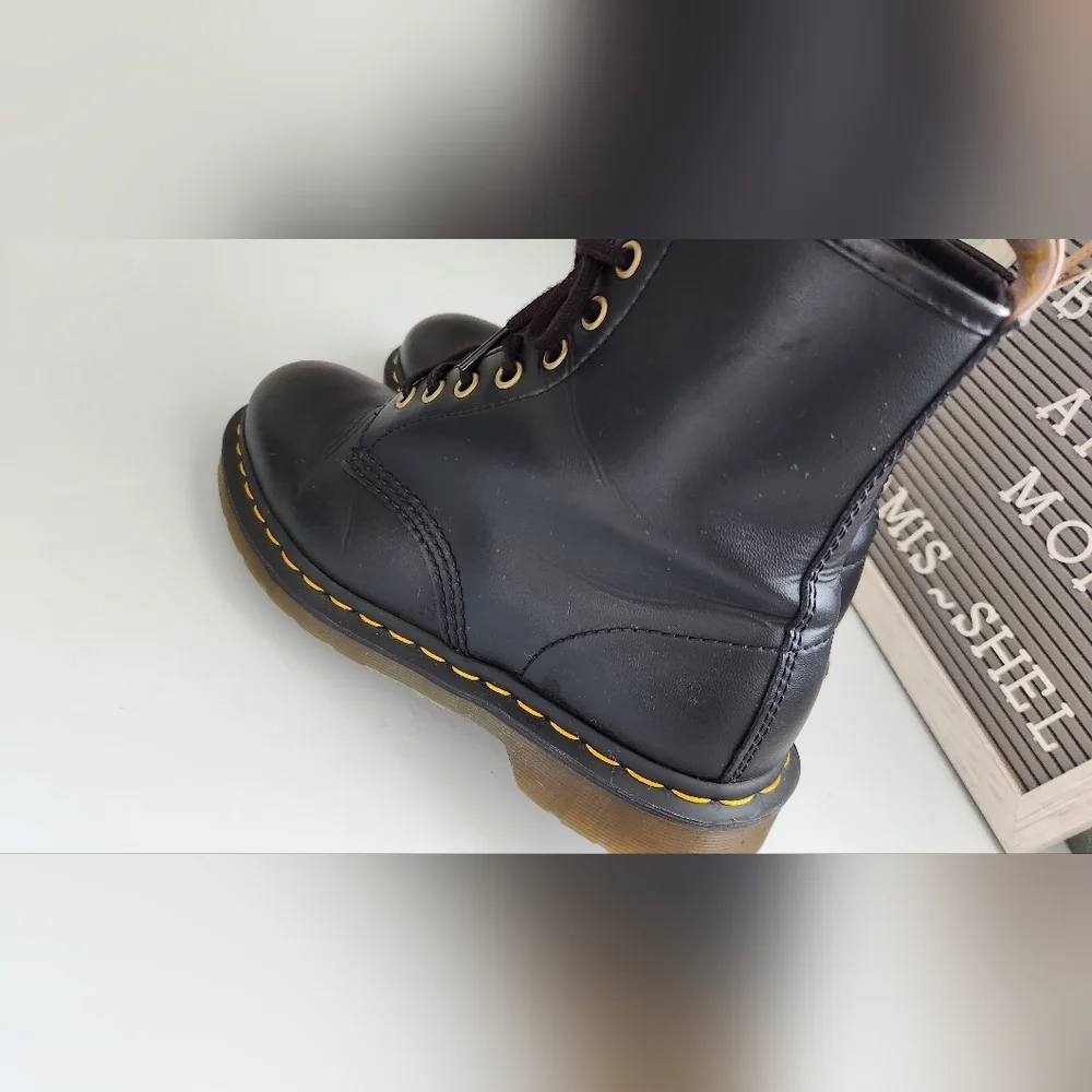Dr Martens Vegan Felix Lace-up Boots Black M-7 L-8 Unisex - Picture 11 of 13